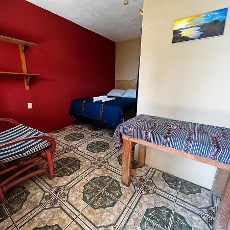 Kawoq Guesthouse San Pedro La Laguna Luaran gambar
