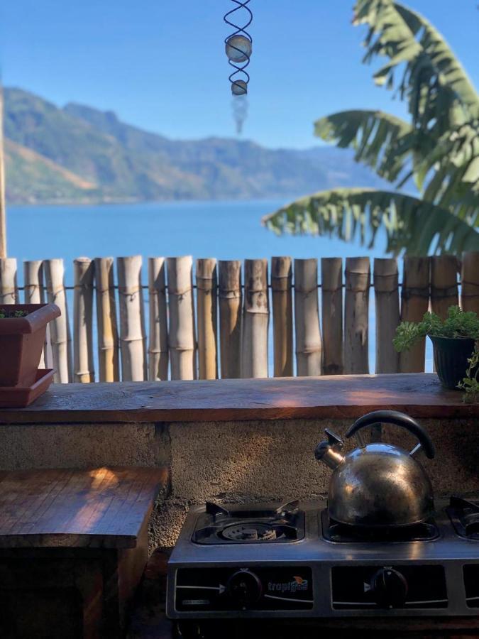 Kawoq Guesthouse San Pedro La Laguna Luaran gambar