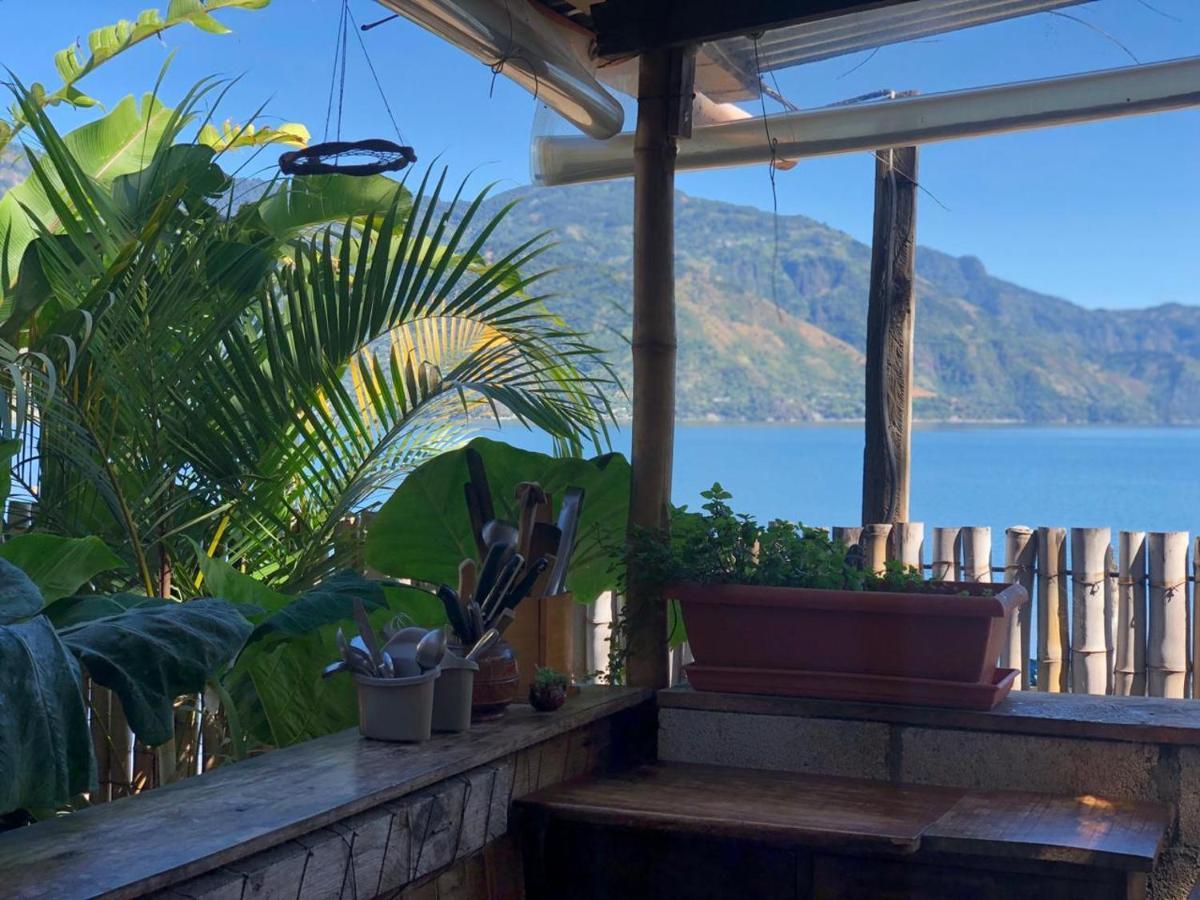 Kawoq Guesthouse San Pedro La Laguna Luaran gambar