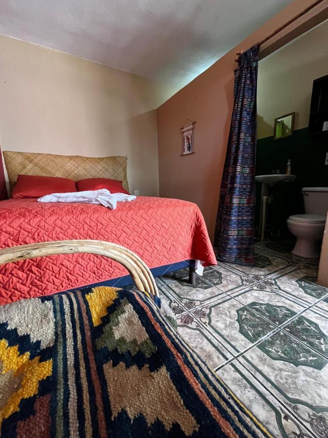 Kawoq Guesthouse San Pedro La Laguna Luaran gambar